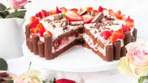Erdbeer-Yoguretten-Torte